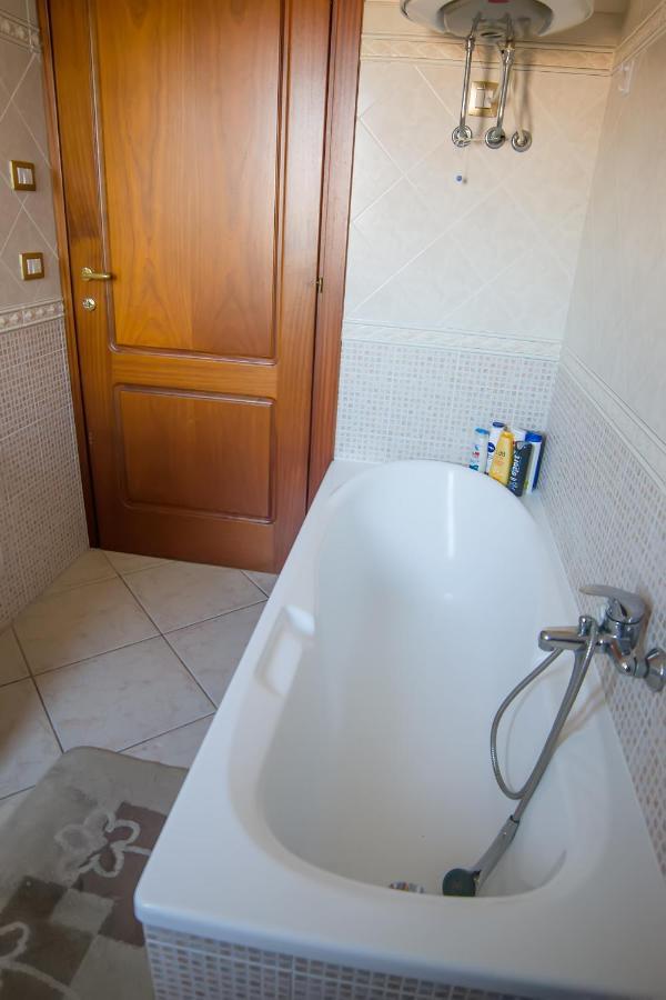 Little Sunshine Apartment Alghero Ngoại thất bức ảnh