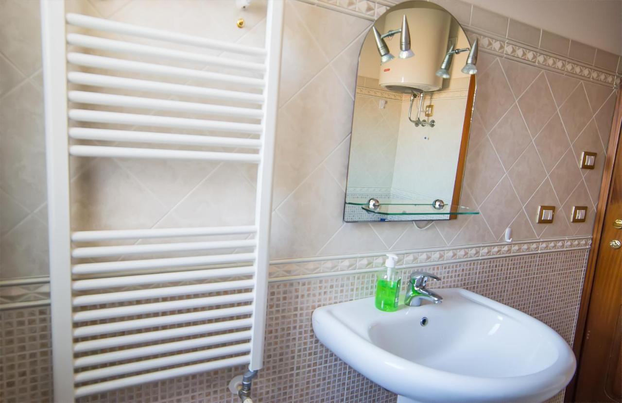 Little Sunshine Apartment Alghero Ngoại thất bức ảnh
